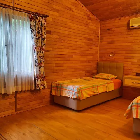 Oblomov Hotel *