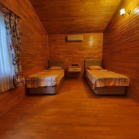Oblomov Hotel *