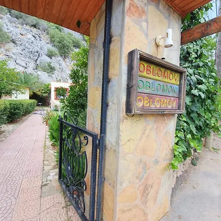 Homestay Oblomov Cirali