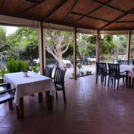 Oblomov Hotel Cirali